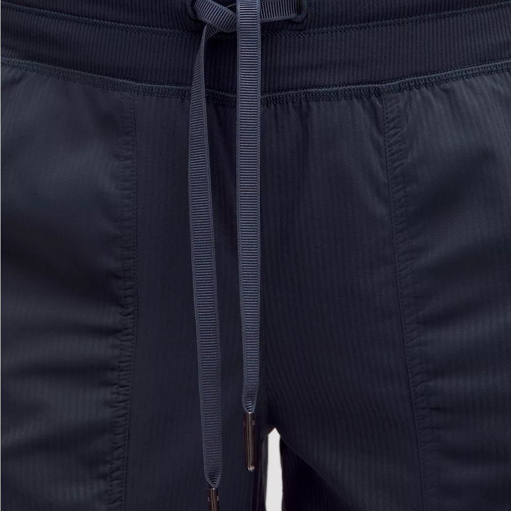 NWOT Lululemon Athletica Navy Dance Studio Mid-Rise Jogger - Picture 6 of 6